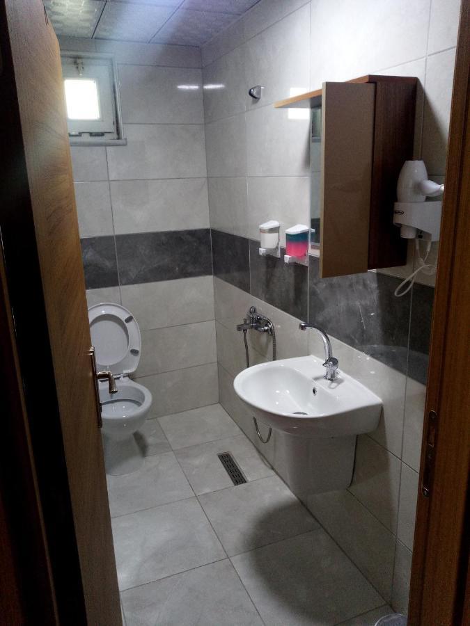 Gueven Hotel Canakkale Exterior photo