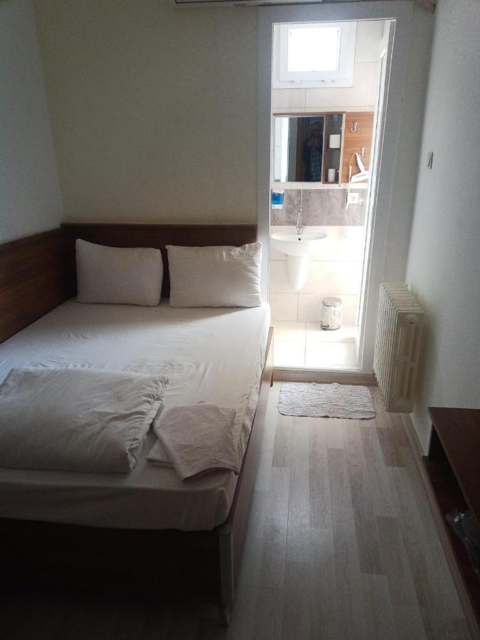 Gueven Hotel Canakkale Exterior photo
